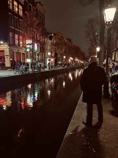 Rotlichtbezirk Amsterdam Observation in Amsterdam - Ihr Detektiv aus dem Emsland, international tätig!